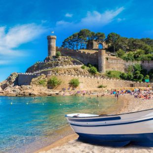 Què veure a Sant Feliu de Guíxols durant les teves vacances?